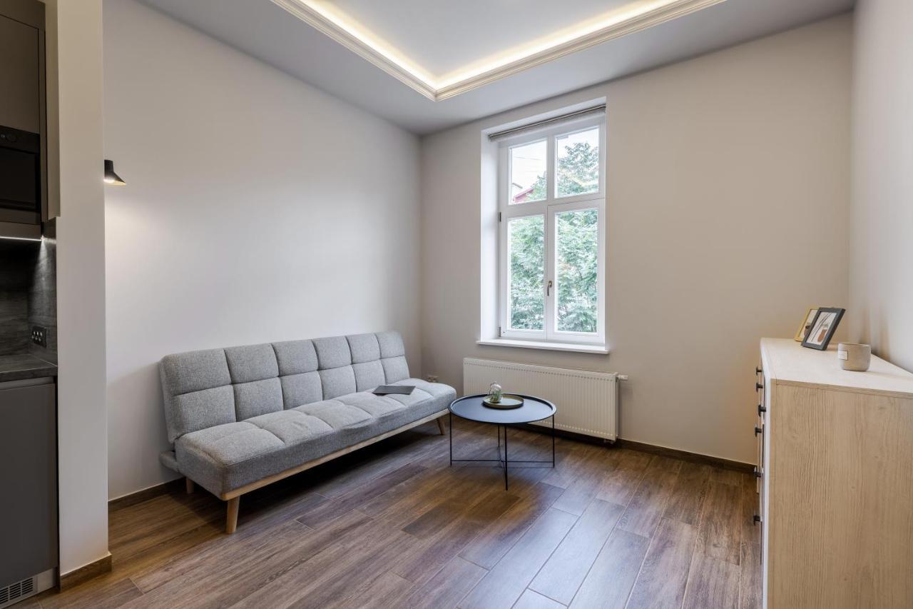 Inshiapartments On Kovzhuna Str Lviv Exterior photo